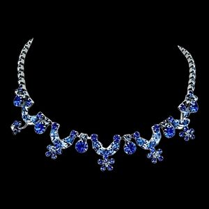 Vintage Blue Rhinestone Necklace, Early Unsigned Austria Lt Blue and Royal Blue